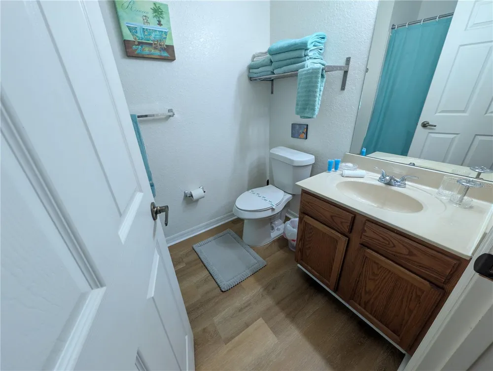 4562 JONAFREE LANE #104 Kissimmee, FL 34746