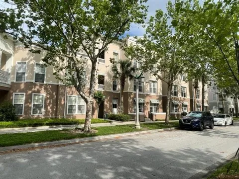 527 WATER STREET