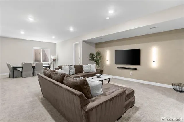 7301 Canyon Sky Trail Castle Pines, CO 80108