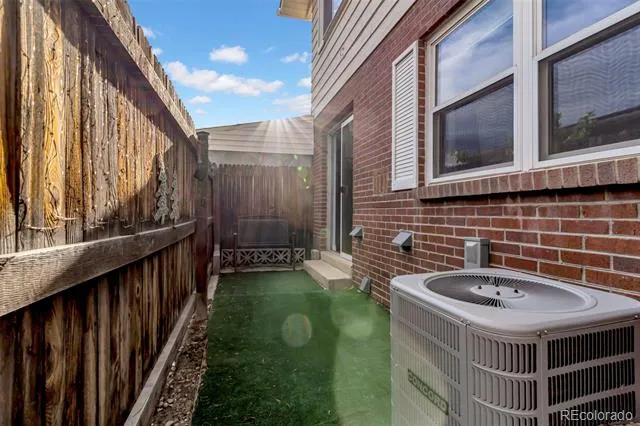 9884 Appletree Place Thornton, CO 80260