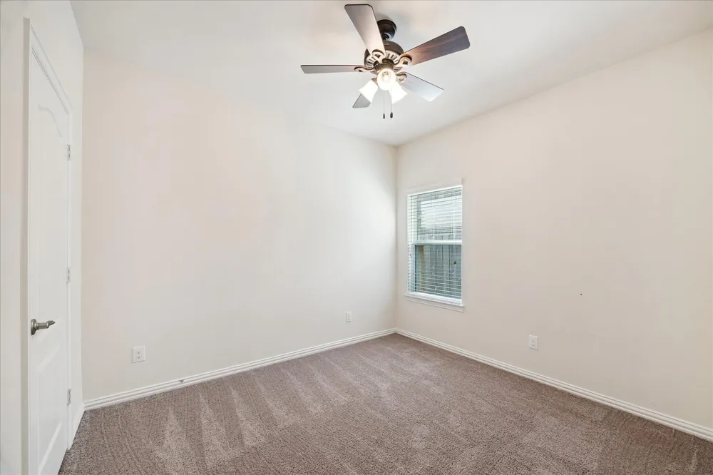 205 Brookwood Park Lane Dickinson, TX 77539