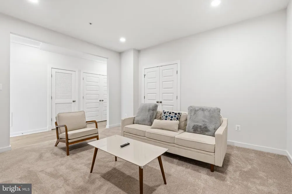16007 HYDE PARK PLACE Bowie, MD 20716
