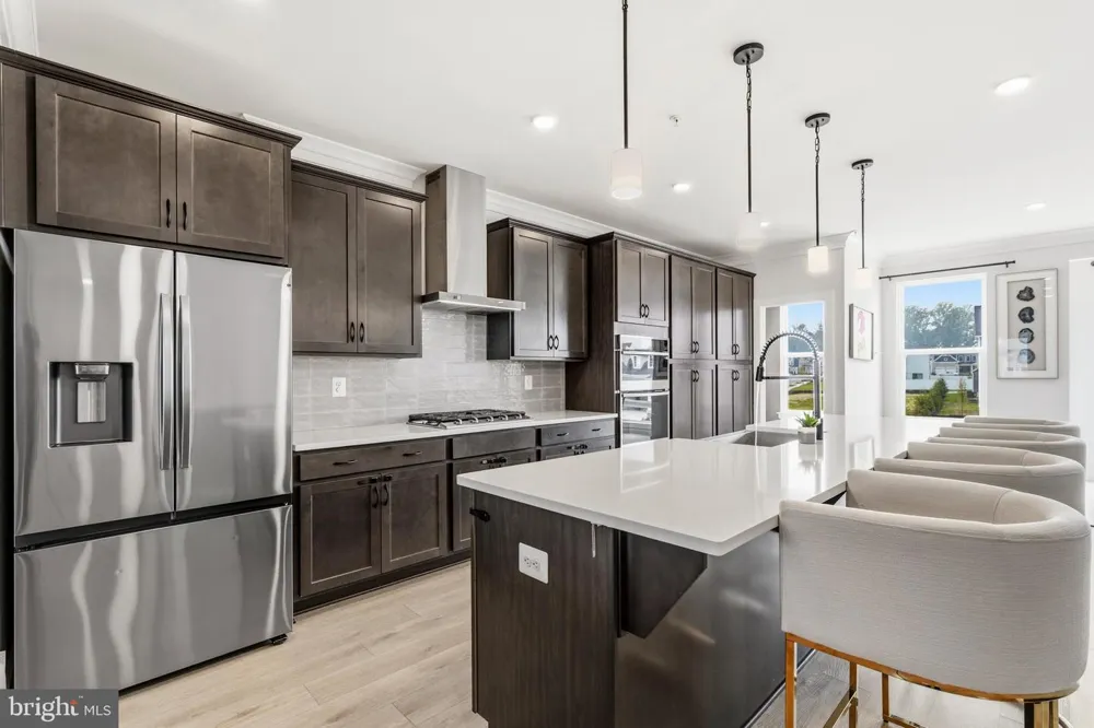 16007 HYDE PARK PLACE Bowie, MD 20716