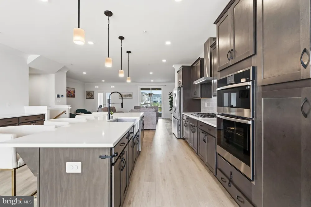 16007 HYDE PARK PLACE Bowie, MD 20716