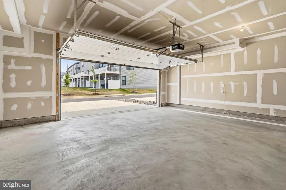 16007 HYDE PARK PLACE Bowie, MD 20716