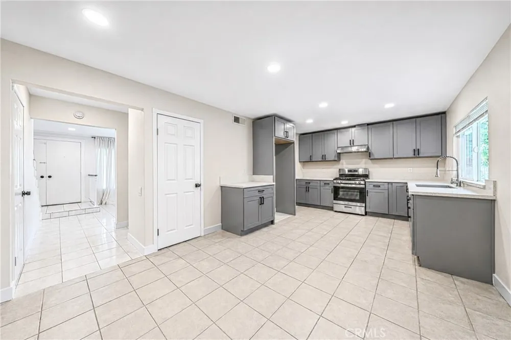 2654 Greenleaf West Covina, CA 91792