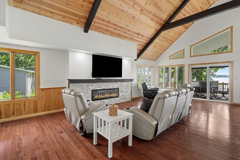 1064 Bay View Drive Coldwater, MI 49036