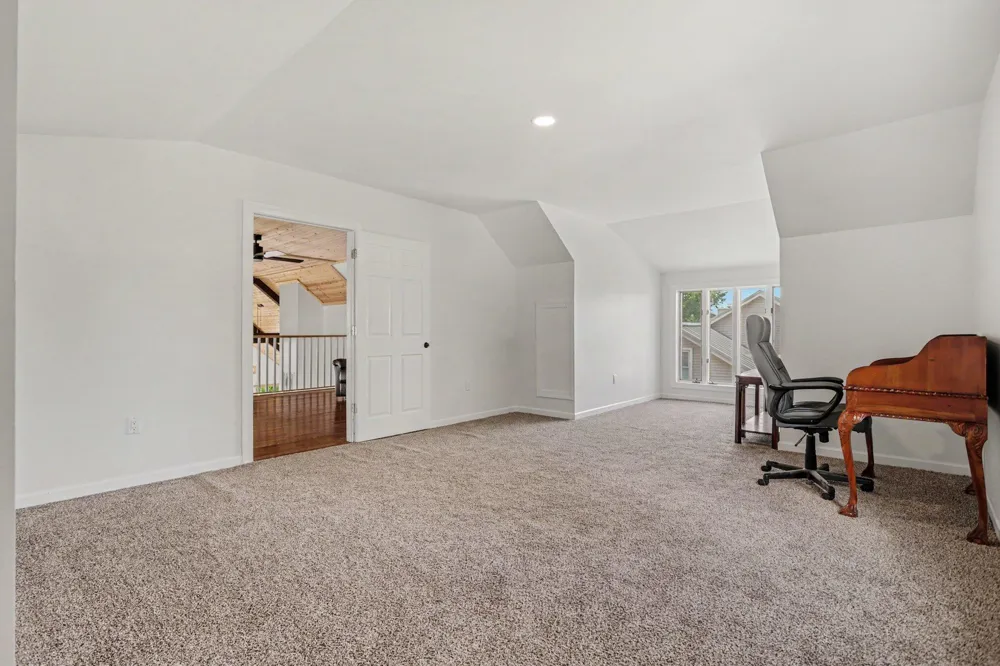 1064 Bay View Drive Coldwater, MI 49036