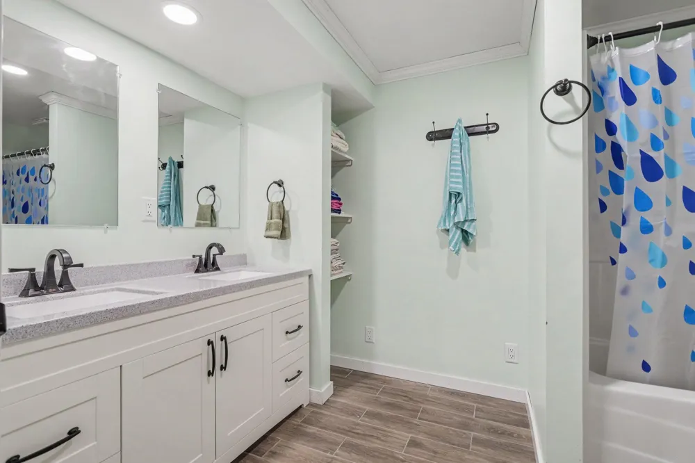 1064 Bay View Drive Coldwater, MI 49036