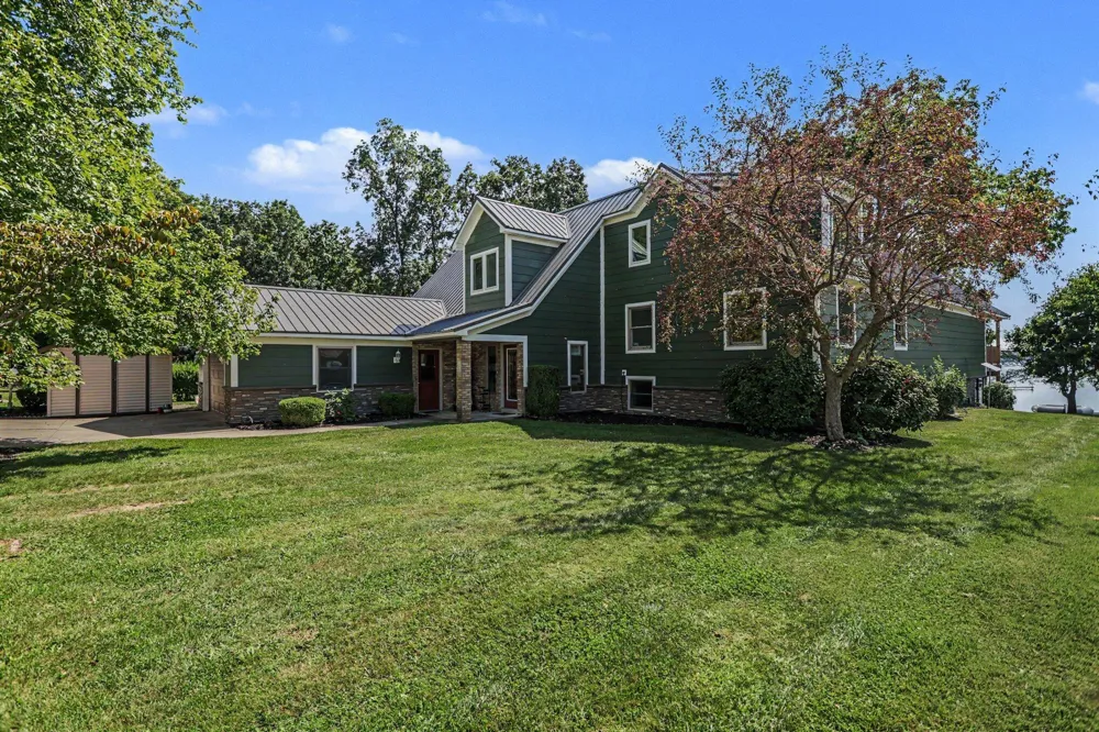 1064 Bay View Drive Coldwater, MI 49036
