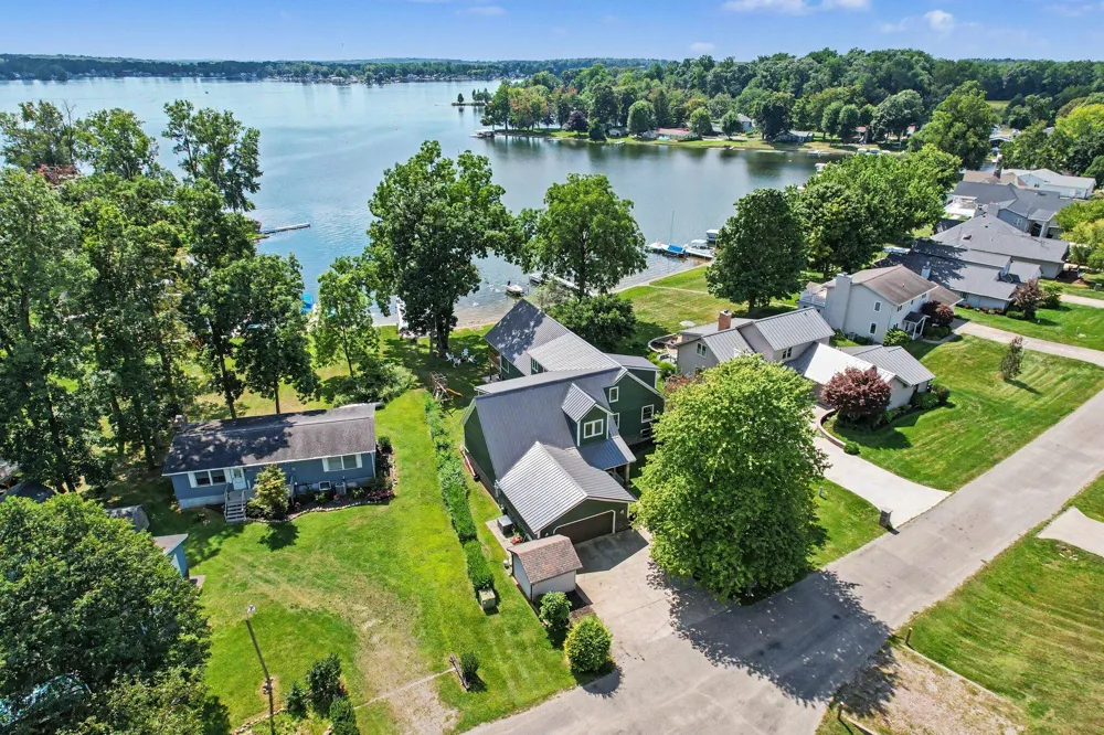 1064 Bay View Drive Coldwater, MI 49036