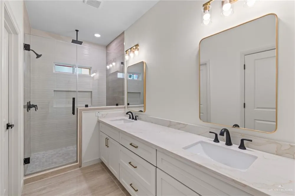 3007 E Retama Street Hidalgo, TX 78557