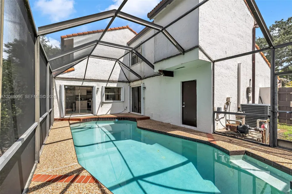 12220 Croton Way Cooper City, FL 33026