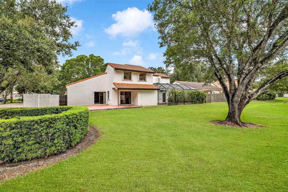 12220 Croton Way Cooper City, FL 33026