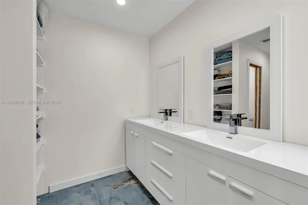 12220 Croton Way Cooper City, FL 33026