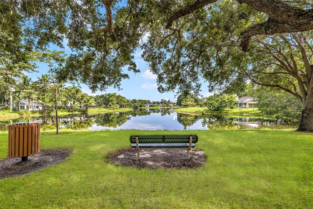 12220 Croton Way Cooper City, FL 33026