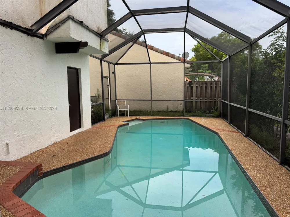 12220 Croton Way Cooper City, FL 33026