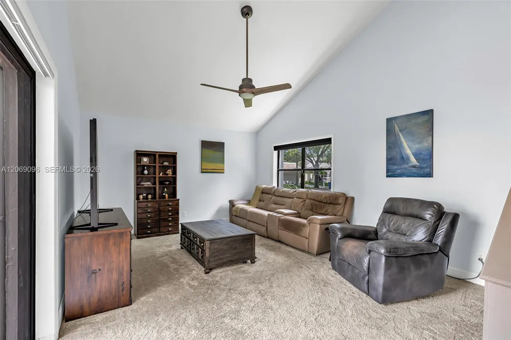 12220 Croton Way Cooper City, FL 33026