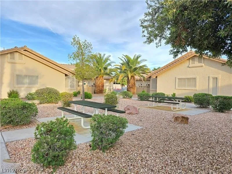 2035 E Warm Springs Road #1005 Las Vegas, NV 89119
