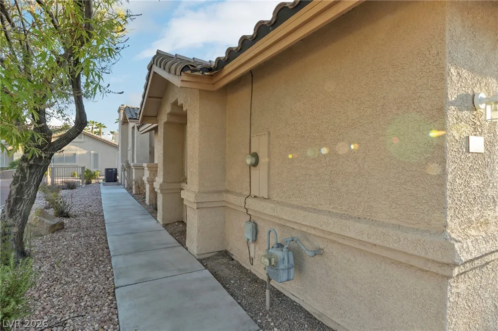 2035 E Warm Springs Road #1005 Las Vegas, NV 89119