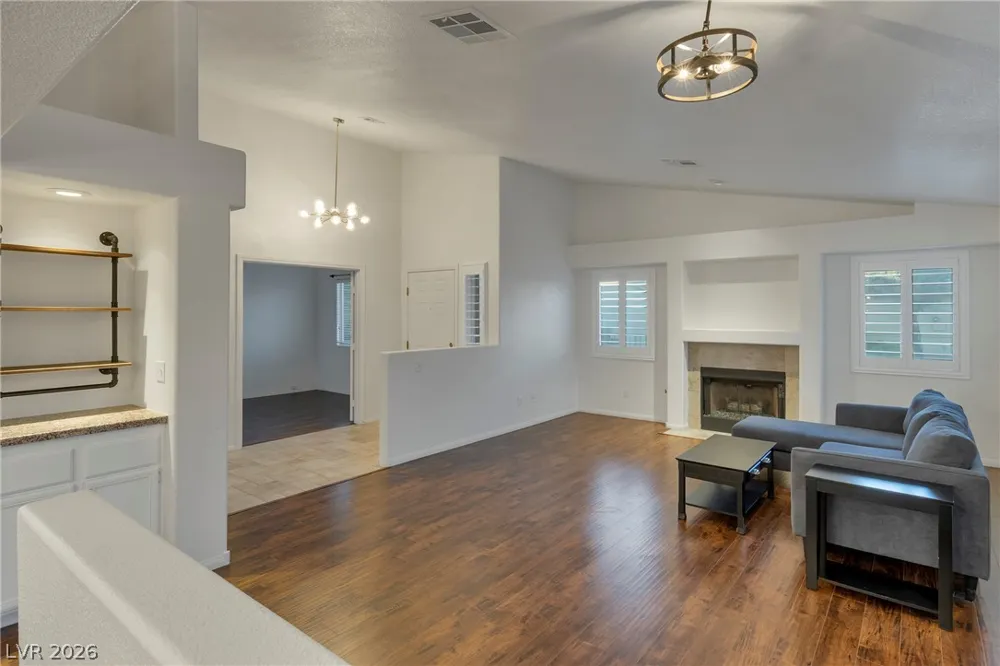 2035 E Warm Springs Road #1005 Las Vegas, NV 89119
