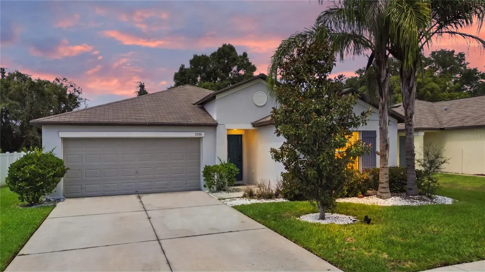 2979 MOULDEN HOLLOW DRIVE Zephyrhills, FL 33540
