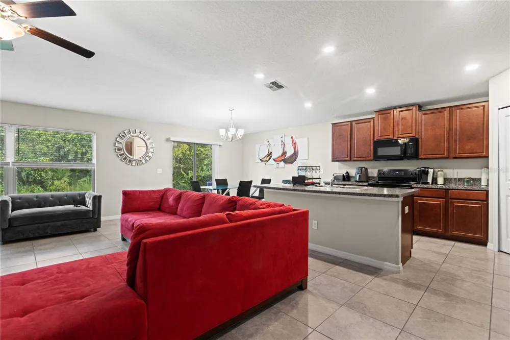 2979 MOULDEN HOLLOW DRIVE Zephyrhills, FL 33540