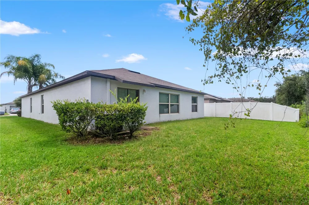 2979 MOULDEN HOLLOW DRIVE Zephyrhills, FL 33540