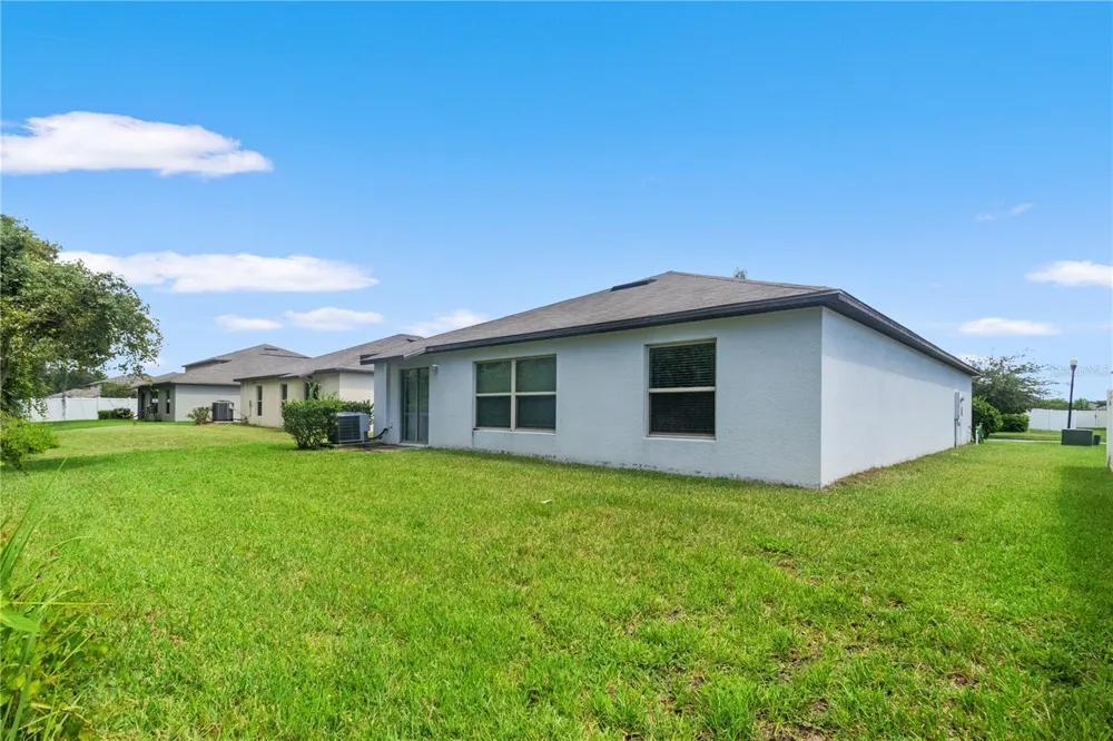 2979 MOULDEN HOLLOW DRIVE Zephyrhills, FL 33540