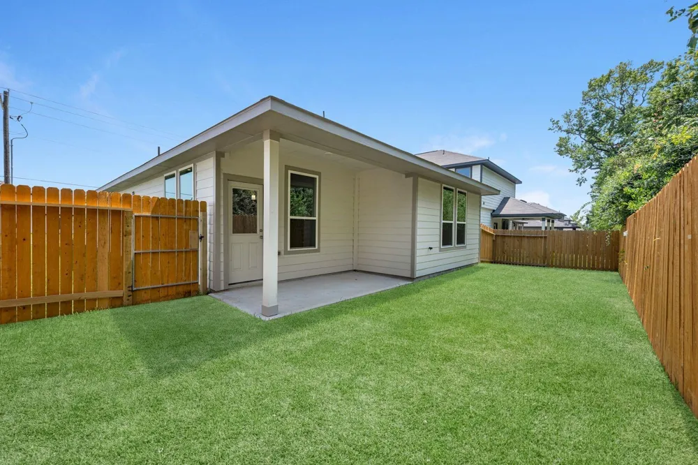 12239 Danza Drive Willis, TX 77318