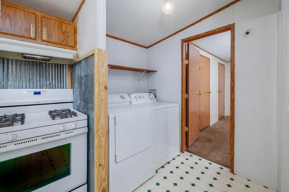 307 S Chestnut Street Earl Park, IN 47942