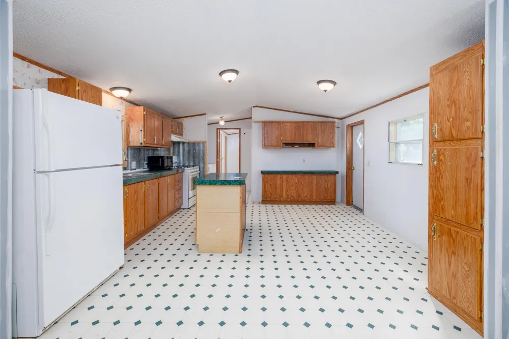 307 S Chestnut Street Earl Park, IN 47942