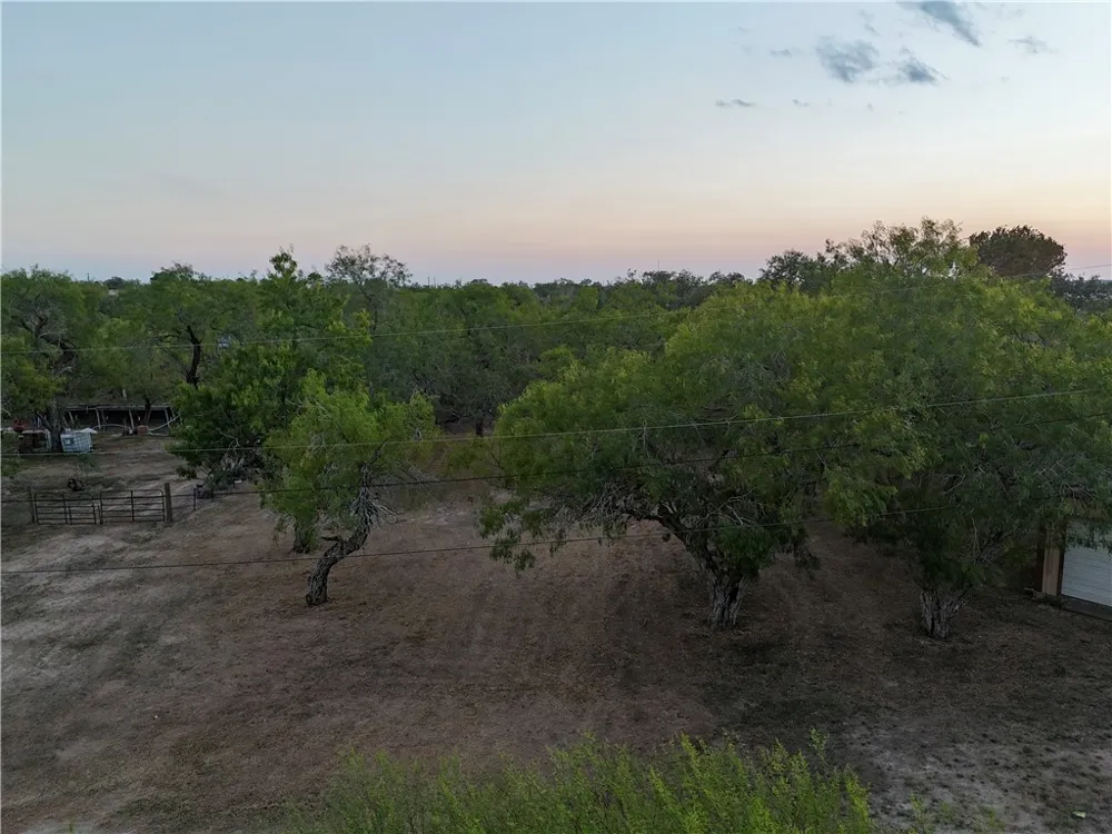 Laurie Ln Mathis, TX 78368