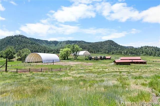 1134 Parelli Institute Drive Pagosa Springs, CO 81147