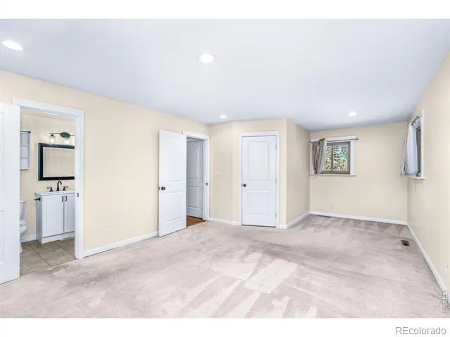 1028 E Lake Street Fort Collins, CO 80524