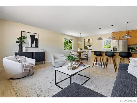 720 Gillaspie Drive