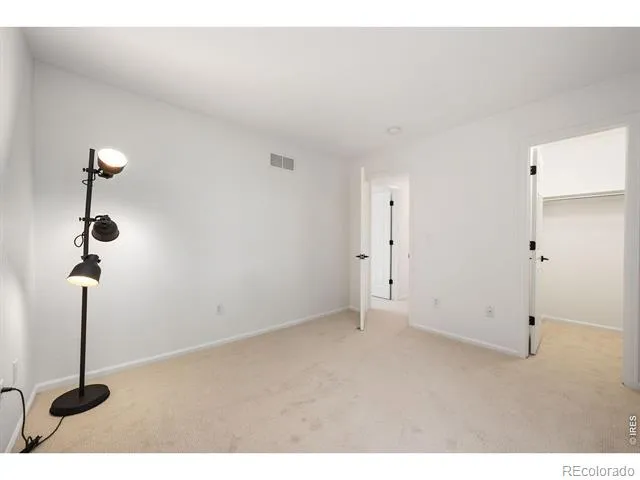 2215 Watersong Circle Longmont, CO 80504