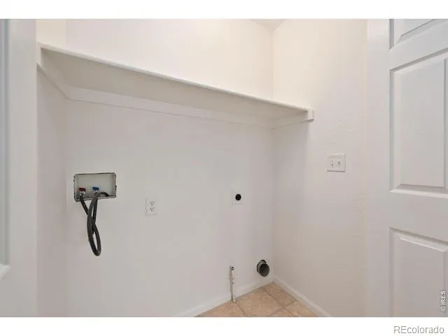 2215 Watersong Circle Longmont, CO 80504