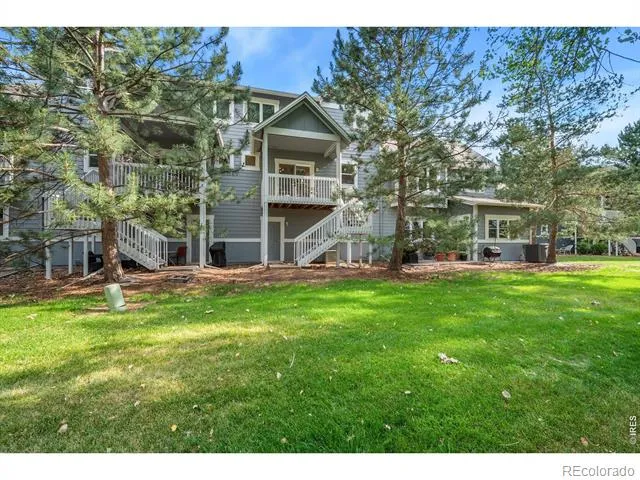2215 Watersong Circle Longmont, CO 80504