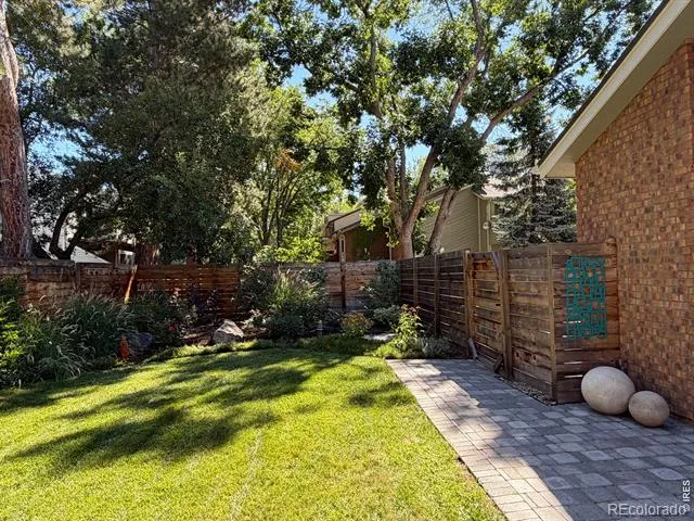 4957 Sundance Square Boulder, CO 80301
