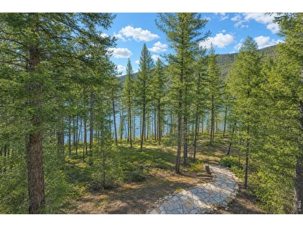 745 Hickory Drive Lyons, CO 80540