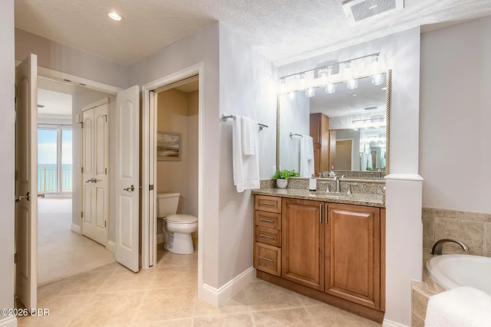 2515 S Atlantic Avenue #607 Daytona Beach Shores, FL 32118