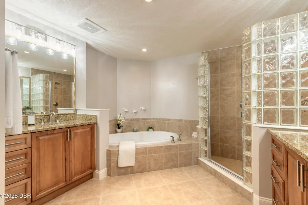 2515 S Atlantic Avenue #607 Daytona Beach Shores, FL 32118