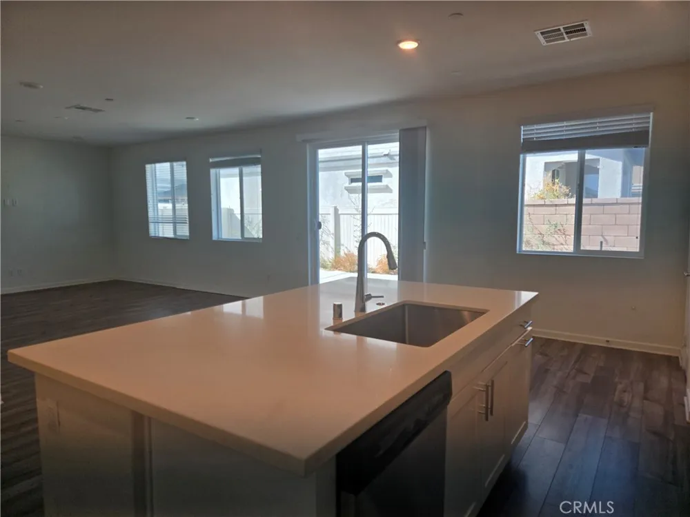 24922 Gulfstream Lane Moreno Valley, CA 92553
