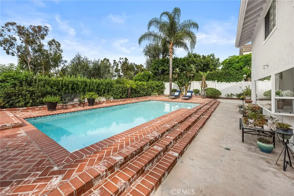 5311 E Westridge Road Anaheim, CA 92807