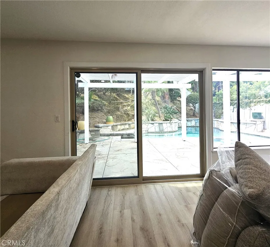 289 S Solomon Anaheim, CA 92807