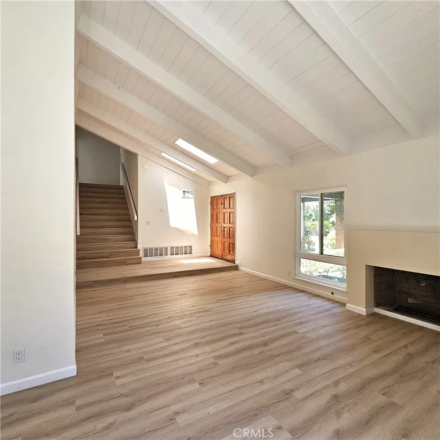 289 S Solomon Anaheim, CA 92807