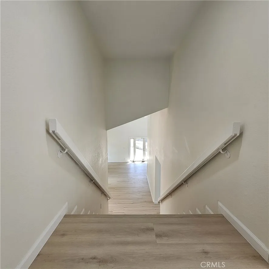 289 S Solomon Anaheim, CA 92807