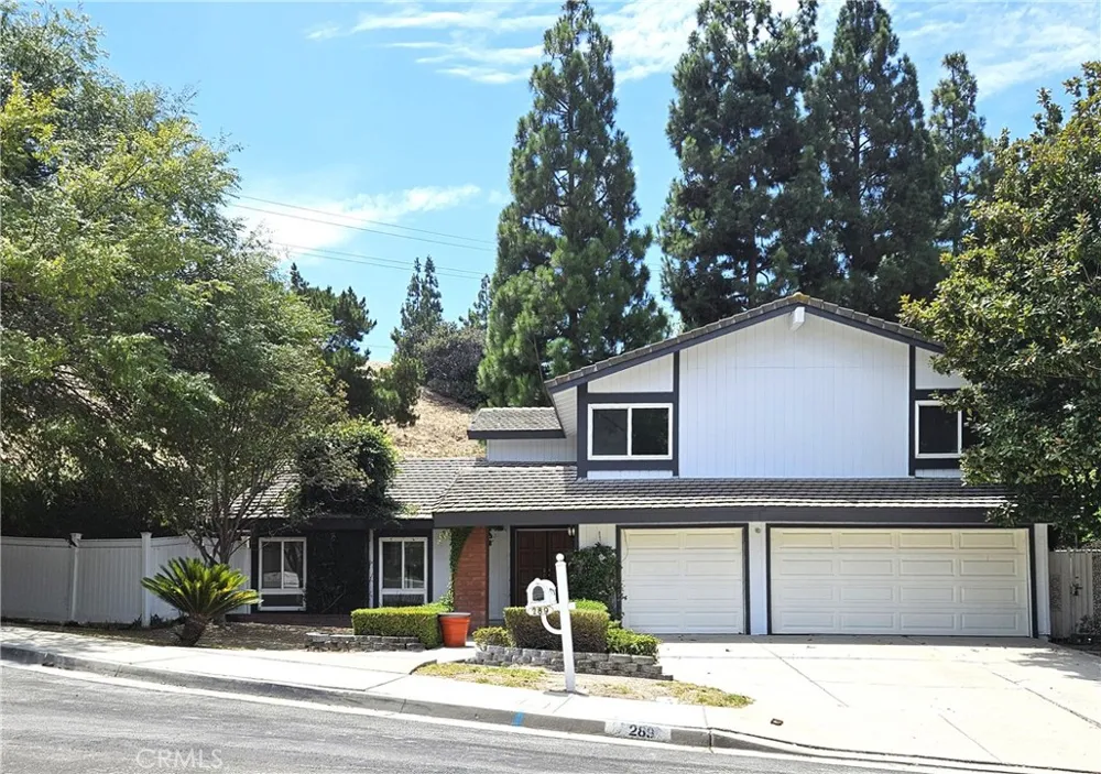 289 S Solomon Anaheim, CA 92807