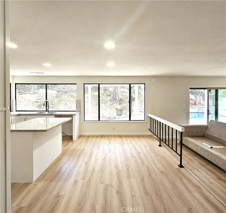 289 S Solomon Anaheim, CA 92807